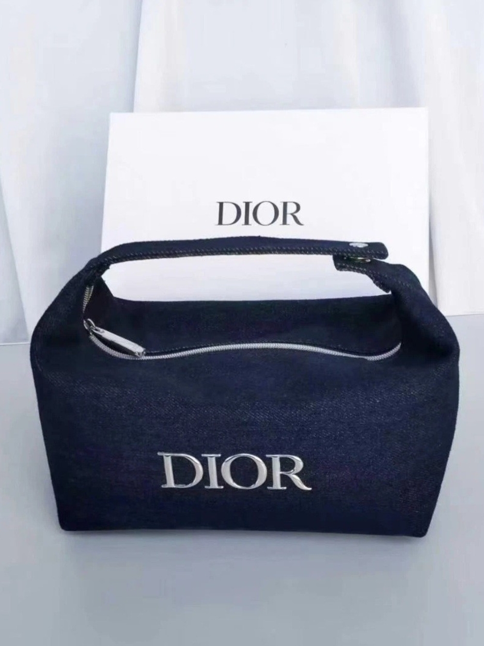 Dior Navy Blue Denim Logo Cosmetic Bag With Handle - Picture 3 of 6